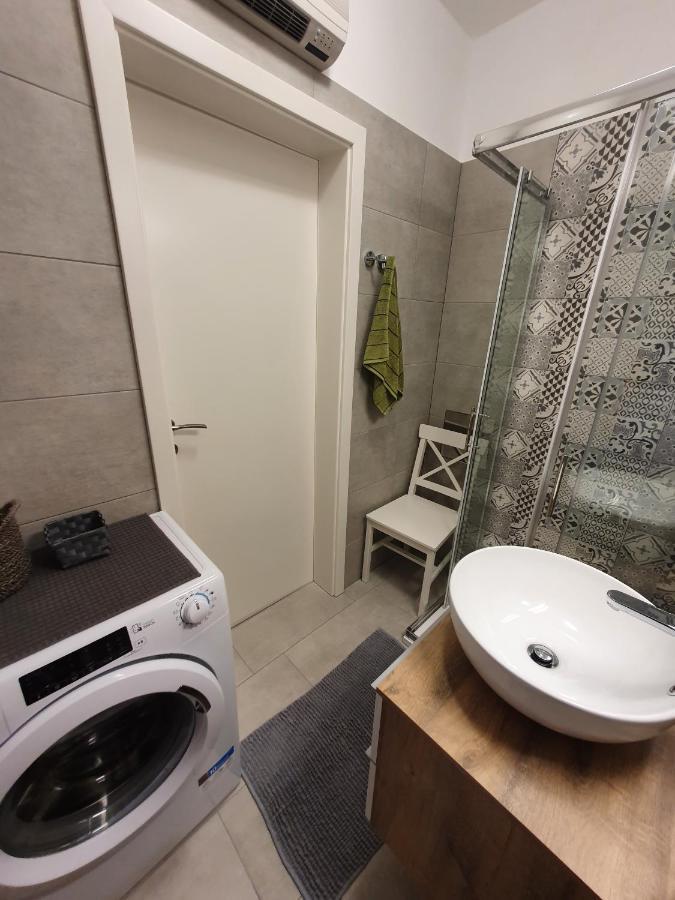 Studio Apartman Fredi Opatija Exterior foto